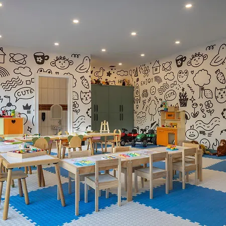 Kaia Coracesium Hotell 4*