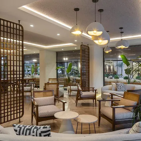 Kaia Coracesium Hotell 4*