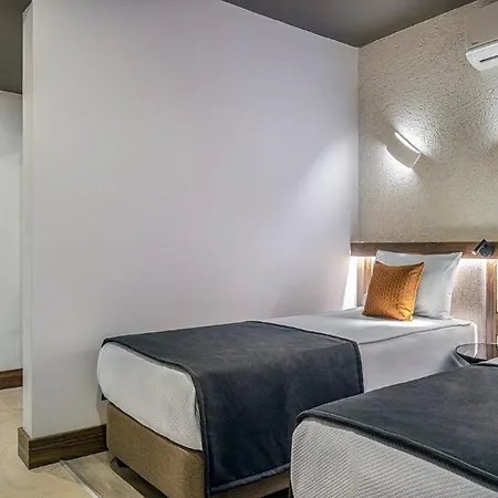 Kaia Coracesium Hotell