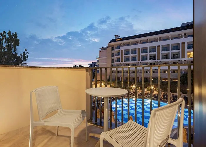 Kaia Coracesium ホテル 4*