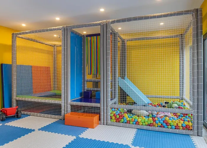 Kaia Coracesium ホテル