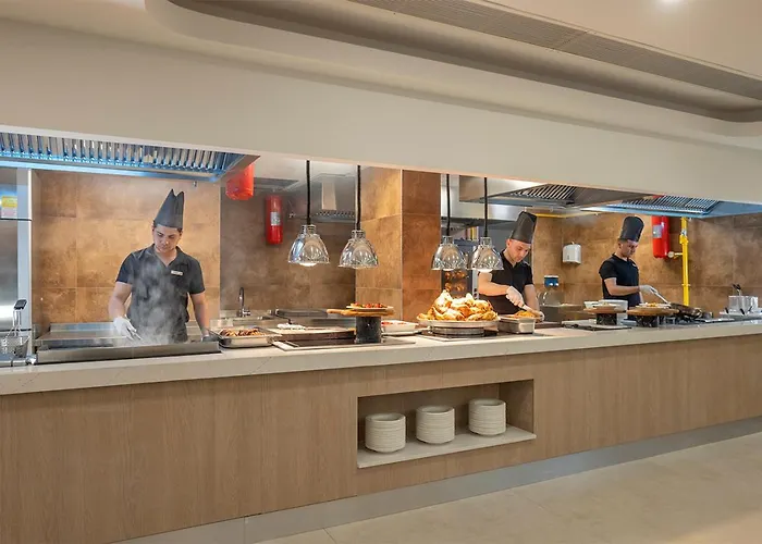 ホテル Kaia Coracesium 4*